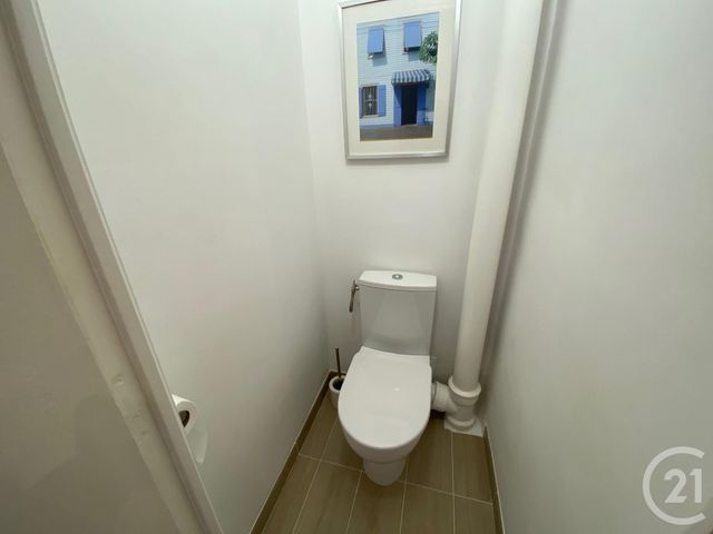 Appartement F2 à louer - 2 pièces - 50.0 m2 - VILLEFRANCHE SUR MER - 06 - PROVENCE-ALPES-COTE-D-AZUR - Century 21 Lafage Transactions