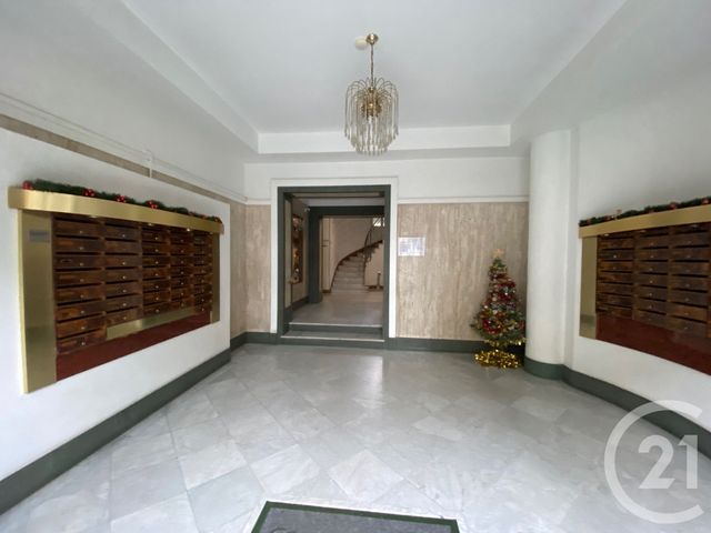 Appartement Studio à louer - 1 pièce - 29.84 m2 - NICE - 06 - PROVENCE-ALPES-COTE-D-AZUR - Century 21 Lafage Transactions