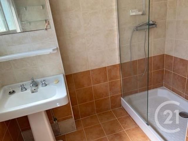 Appartement F3 à louer - 3 pièces - 82.31 m2 - VILLEFRANCHE SUR MER - 06 - PROVENCE-ALPES-COTE-D-AZUR - Century 21 Lafage Transactions