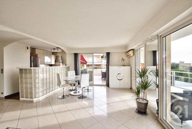 Appartement F3 à vendre - 3 pièces - 64.67 m2 - NICE - 06 - PROVENCE-ALPES-COTE-D-AZUR - Century 21 Lafage Transactions