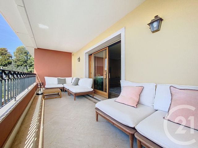 Appartement F3 à louer - 3 pièces - 80.5 m2 - EZE - 06 - PROVENCE-ALPES-COTE-D-AZUR - Century 21 Lafage Transactions