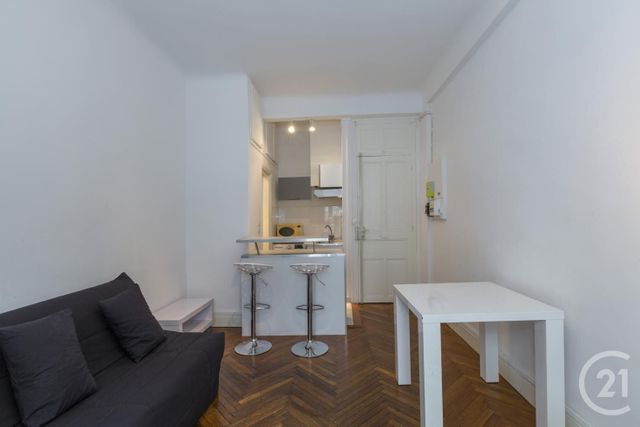 Appartement F1 à vendre - 1 pièce - 20.3 m2 - NICE - 06 - PROVENCE-ALPES-COTE-D-AZUR - Century 21 Lafage Transactions