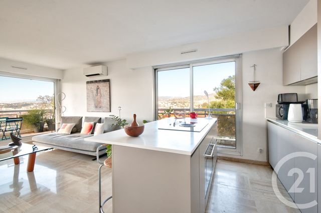 Appartement F4 à vendre - 4 pièces - 102.47 m2 - NICE - 06 - PROVENCE-ALPES-COTE-D-AZUR - Century 21 Lafage Transactions