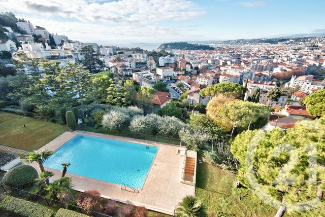 Appartement F4 à vendre - 4 pièces - 102.47 m2 - NICE - 06 - PROVENCE-ALPES-COTE-D-AZUR - Century 21 Lafage Transactions