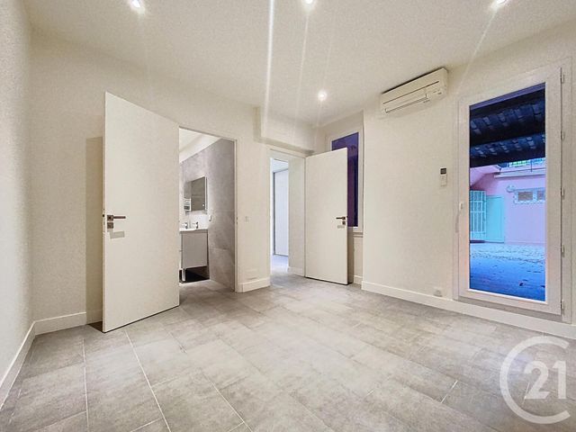 Appartement F6 à louer - 6 pièces - 154.89 m2 - NICE - 06 - PROVENCE-ALPES-COTE-D-AZUR - Century 21 Lafage Transactions