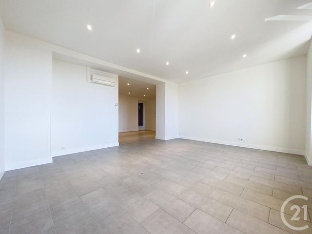 Appartement F6 à louer - 6 pièces - 154.89 m2 - NICE - 06 - PROVENCE-ALPES-COTE-D-AZUR - Century 21 Lafage Transactions