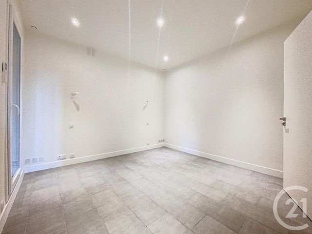 Appartement F6 à louer - 6 pièces - 154.89 m2 - NICE - 06 - PROVENCE-ALPES-COTE-D-AZUR - Century 21 Lafage Transactions