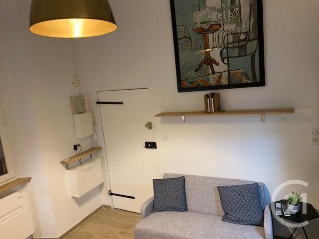 Appartement Studio à louer - 1 pièce - 15.9 m2 - NICE - 06 - PROVENCE-ALPES-COTE-D-AZUR - Century 21 Lafage Transactions