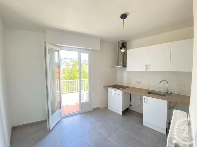 Appartement Studio à louer - 1 pièce - 35.0 m2 - NICE - 06 - PROVENCE-ALPES-COTE-D-AZUR - Century 21 Lafage Transactions