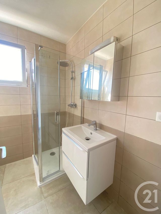 Appartement Studio à louer - 1 pièce - 35.0 m2 - NICE - 06 - PROVENCE-ALPES-COTE-D-AZUR - Century 21 Lafage Transactions
