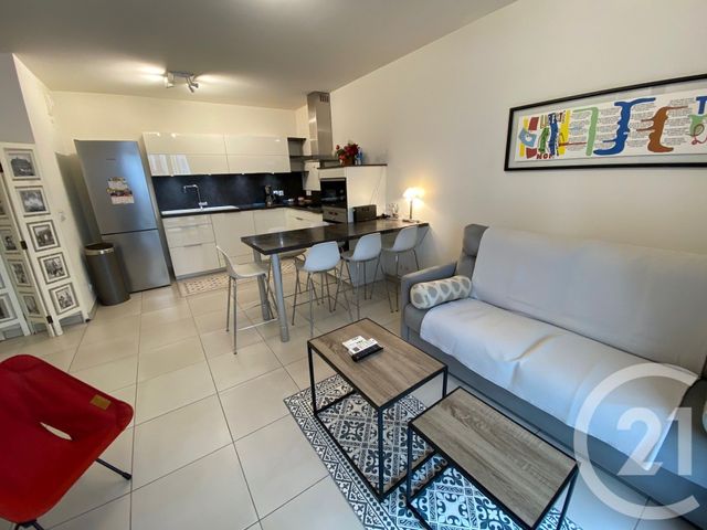 Appartement F2 à louer - 2 pièces - 42.0 m2 - NICE - 06 - PROVENCE-ALPES-COTE-D-AZUR - Century 21 Lafage Transactions
