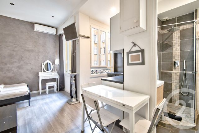 Appartement F1 à vendre - 1 pièce - 22.73 m2 - NICE - 06 - PROVENCE-ALPES-COTE-D-AZUR - Century 21 Lafage Transactions