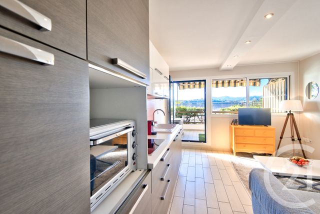 Appartement F2 à vendre - 2 pièces - 28.01 m2 - NICE - 06 - PROVENCE-ALPES-COTE-D-AZUR - Century 21 Lafage Transactions