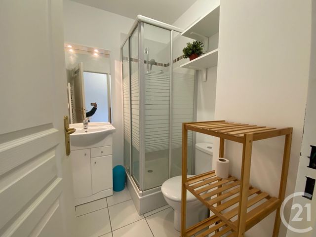 Appartement F1 à louer - 1 pièce - 21.42 m2 - NICE - 06 - PROVENCE-ALPES-COTE-D-AZUR - Century 21 Lafage Transactions