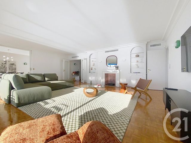 Appartement F6 à louer - 6 pièces - 187.79 m2 - NICE - 06 - PROVENCE-ALPES-COTE-D-AZUR - Century 21 Lafage Transactions