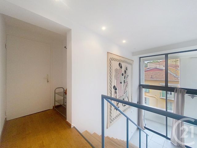 Appartement Duplex à louer - 2 pièces - 50.75 m2 - VILLEFRANCHE SUR MER - 06 - PROVENCE-ALPES-COTE-D-AZUR - Century 21 Lafage Transactions