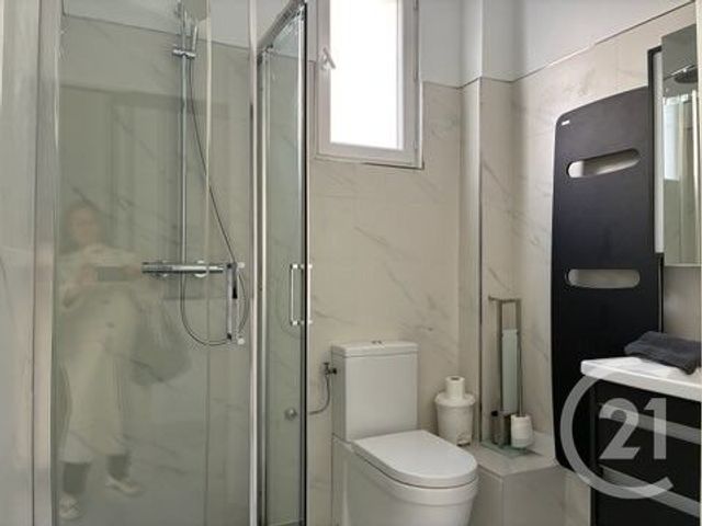 Appartement F10 à louer - 2 pièces - 37.82 m2 - NICE - 06 - PROVENCE-ALPES-COTE-D-AZUR - Century 21 Lafage Transactions