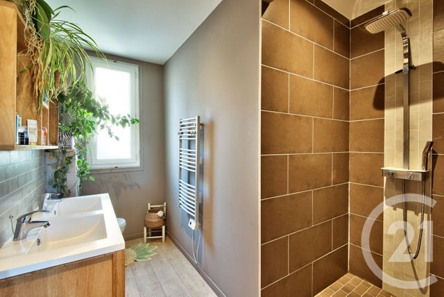 Appartement F3 à vendre - 3 pièces - 67.16 m2 - NICE - 06 - PROVENCE-ALPES-COTE-D-AZUR - Century 21 Lafage Transactions