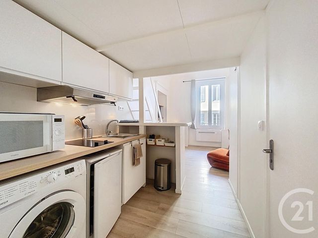 Appartement Studio à louer - 1 pièce - 18.8 m2 - NICE - 06 - PROVENCE-ALPES-COTE-D-AZUR - Century 21 Lafage Transactions