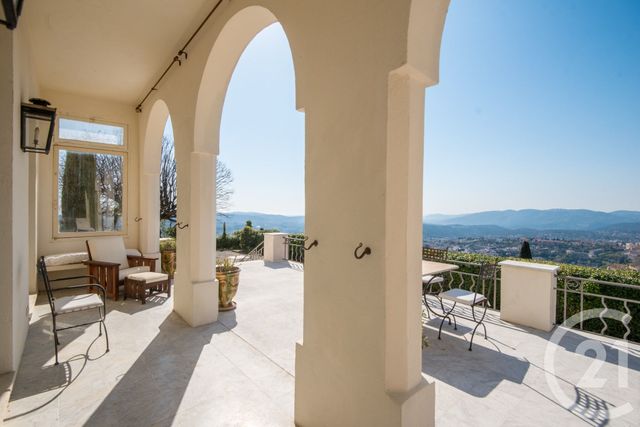 maison à vendre - 12 pièces - 587.96 m2 - GRASSE - 06 - PROVENCE-ALPES-COTE-D-AZUR - Century 21 Lafage Transactions