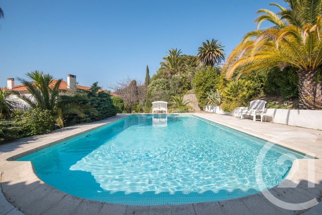 maison à vendre - 12 pièces - 587.96 m2 - GRASSE - 06 - PROVENCE-ALPES-COTE-D-AZUR - Century 21 Lafage Transactions