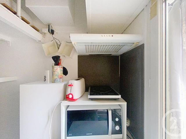  à louer - 1 pièce - 9.0 m2 - NICE - 06 - PROVENCE-ALPES-COTE-D-AZUR - Century 21 Lafage Transactions