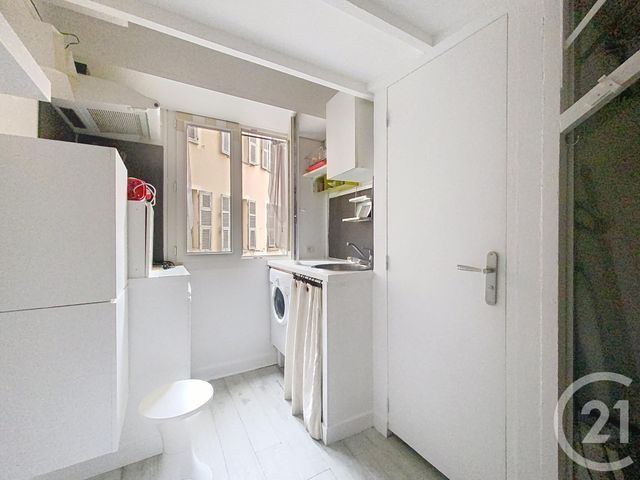  à louer - 1 pièce - 9.0 m2 - NICE - 06 - PROVENCE-ALPES-COTE-D-AZUR - Century 21 Lafage Transactions