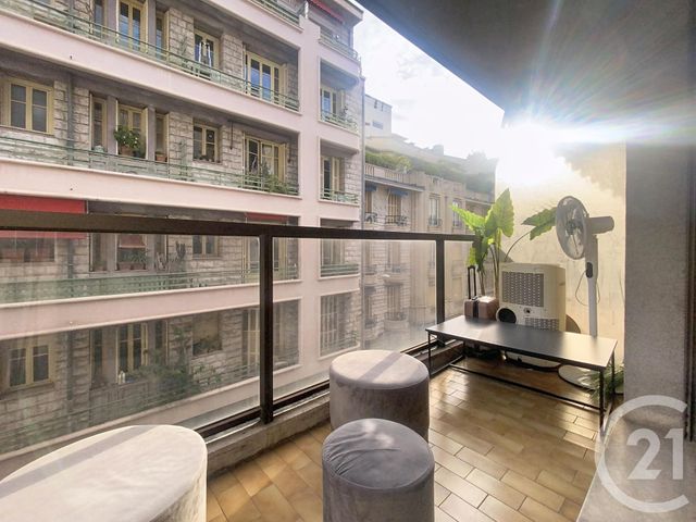 Appartement F1 à louer - 1 pièce - 26.59 m2 - NICE - 06 - PROVENCE-ALPES-COTE-D-AZUR - Century 21 Lafage Transactions