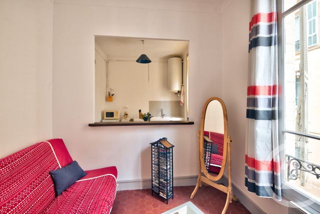 Appartement F1 à vendre - 1 pièce - 27.2 m2 - NICE - 06 - PROVENCE-ALPES-COTE-D-AZUR - Century 21 Lafage Transactions