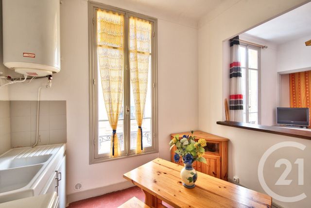 Appartement F1 à vendre - 1 pièce - 27.2 m2 - NICE - 06 - PROVENCE-ALPES-COTE-D-AZUR - Century 21 Lafage Transactions