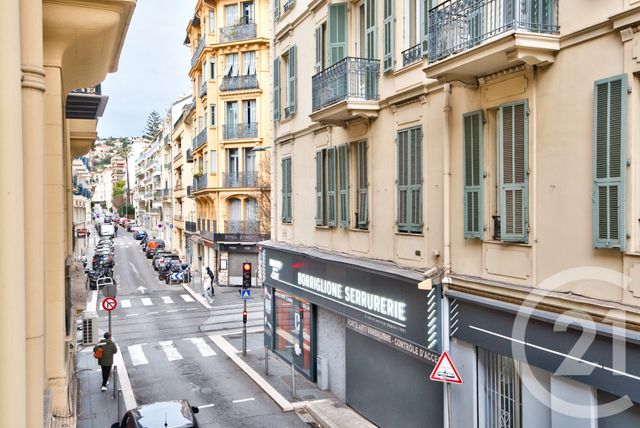 Appartement F2 à vendre - 2 pièces - 50.46 m2 - NICE - 06 - PROVENCE-ALPES-COTE-D-AZUR - Century 21 Lafage Transactions
