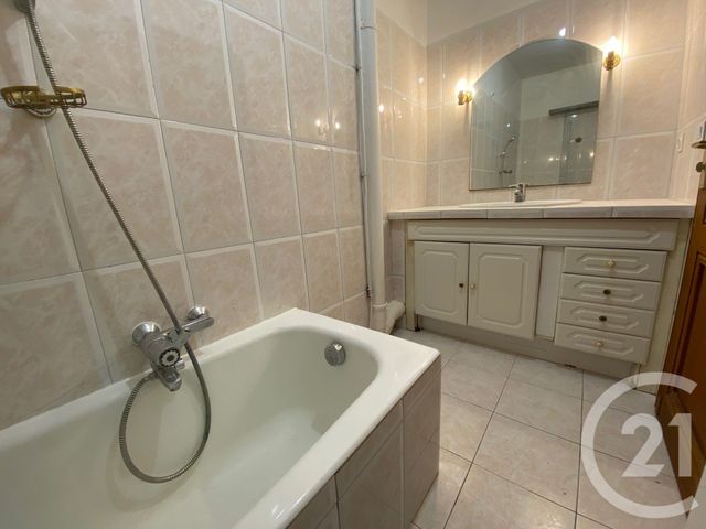 Appartement F3 à louer - 3 pièces - 54.11 m2 - NICE - 06 - PROVENCE-ALPES-COTE-D-AZUR - Century 21 Lafage Transactions