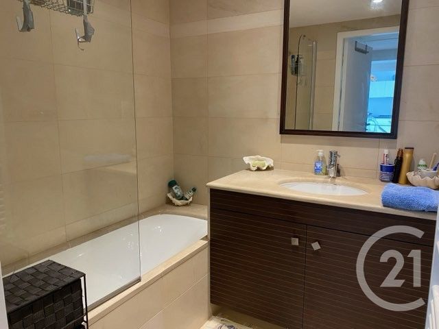 Appartement F3 à louer - 3 pièces - 67.14 m2 - NICE - 06 - PROVENCE-ALPES-COTE-D-AZUR - Century 21 Lafage Transactions