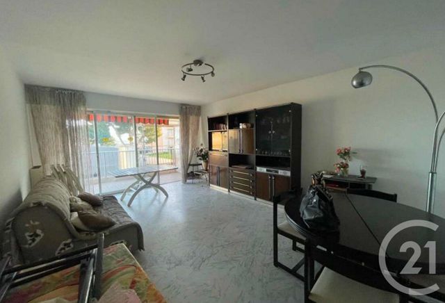 Appartement F3 à vendre - 3 pièces - 71.66 m2 - ST LAURENT DU VAR - 06 - PROVENCE-ALPES-COTE-D-AZUR - Century 21 Lafage Transactions