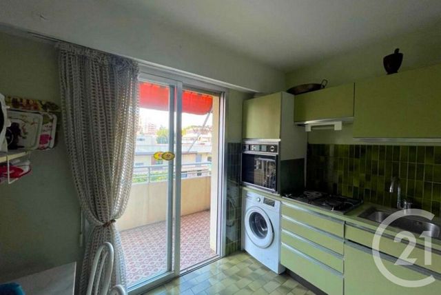 Appartement F3 à vendre - 3 pièces - 71.66 m2 - ST LAURENT DU VAR - 06 - PROVENCE-ALPES-COTE-D-AZUR - Century 21 Lafage Transactions