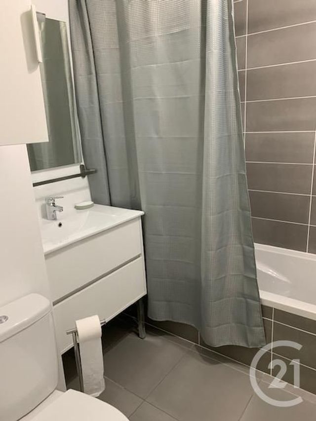 Appartement F1 à louer - 1 pièce - 21.6 m2 - NICE - 06 - PROVENCE-ALPES-COTE-D-AZUR - Century 21 Lafage Transactions