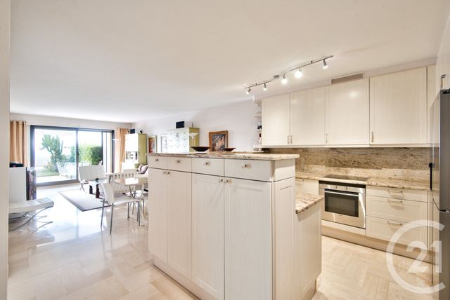 Appartement F3 à vendre - 3 pièces - 93.45 m2 - NICE - 06 - PROVENCE-ALPES-COTE-D-AZUR - Century 21 Lafage Transactions