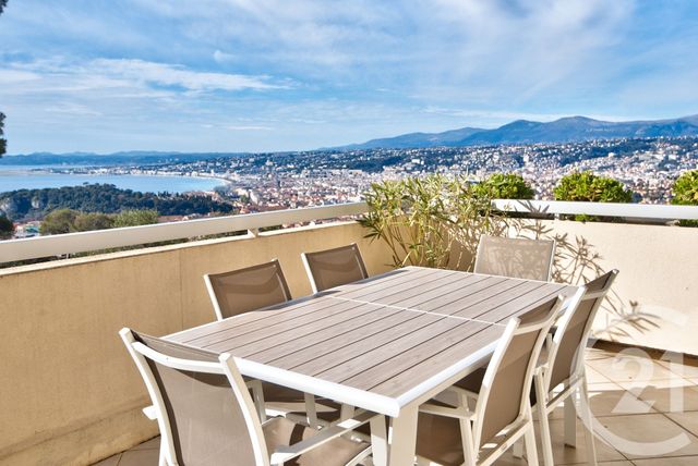 Appartement F4 à vendre - 4 pièces - 106.37 m2 - NICE - 06 - PROVENCE-ALPES-COTE-D-AZUR - Century 21 Lafage Transactions