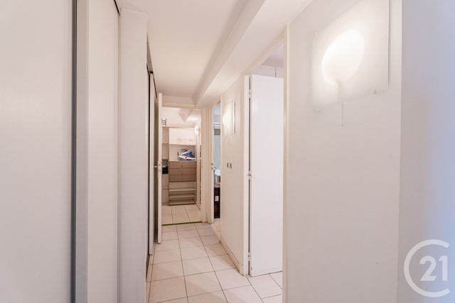 Appartement F6 à vendre - 6 pièces - 174.3 m2 - NICE - 06 - PROVENCE-ALPES-COTE-D-AZUR - Century 21 Lafage Transactions