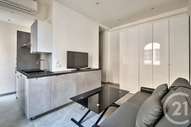 Appartement F1 à vendre - 1 pièce - 20.25 m2 - NICE - 06 - PROVENCE-ALPES-COTE-D-AZUR - Century 21 Lafage Transactions