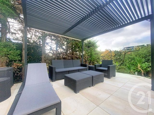 maison à louer - 6 pièces - 200.56 m2 - ST LAURENT DU VAR - 06 - PROVENCE-ALPES-COTE-D-AZUR - Century 21 Lafage Transactions