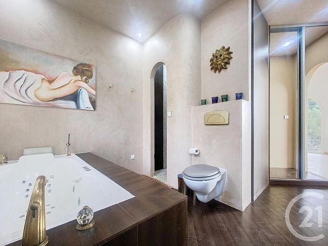 maison à louer - 6 pièces - 200.56 m2 - ST LAURENT DU VAR - 06 - PROVENCE-ALPES-COTE-D-AZUR - Century 21 Lafage Transactions