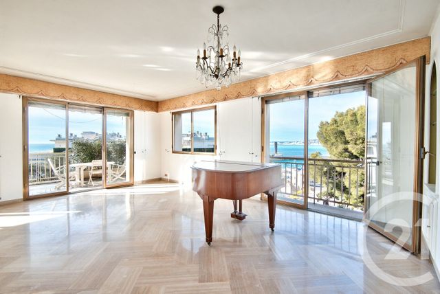 Appartement F4 à vendre - 4 pièces - 136.71 m2 - NICE - 06 - PROVENCE-ALPES-COTE-D-AZUR - Century 21 Lafage Transactions