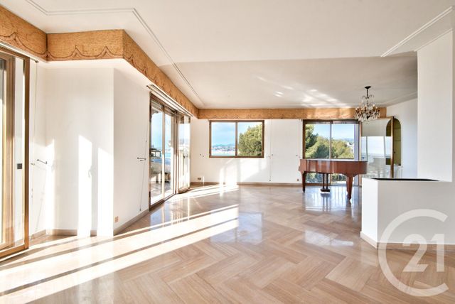 Appartement F4 à vendre - 4 pièces - 136.71 m2 - NICE - 06 - PROVENCE-ALPES-COTE-D-AZUR - Century 21 Lafage Transactions
