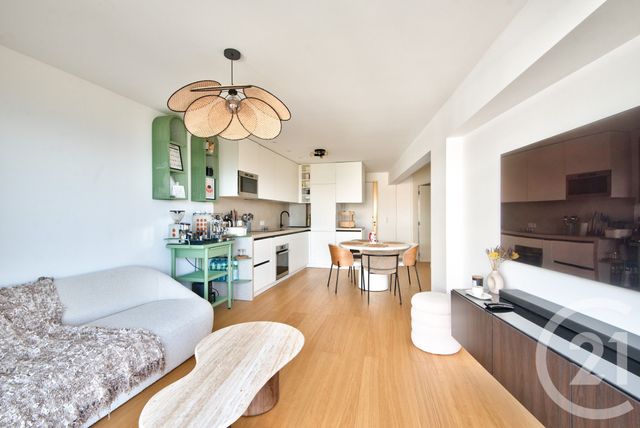 Appartement F3 à vendre - 3 pièces - 58.44 m2 - NICE - 06 - PROVENCE-ALPES-COTE-D-AZUR - Century 21 Lafage Transactions