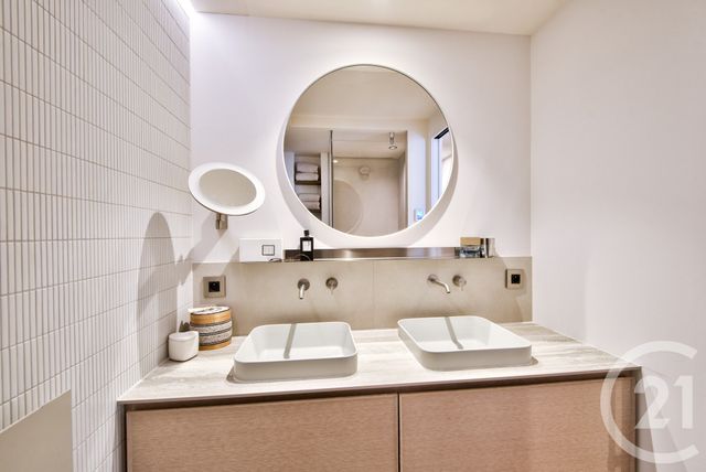 Appartement F3 à vendre - 3 pièces - 80.13 m2 - NICE - 06 - PROVENCE-ALPES-COTE-D-AZUR - Century 21 Lafage Transactions