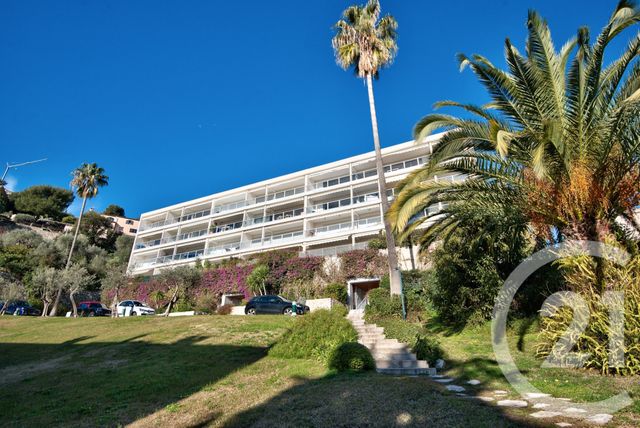 Appartement F2 à vendre - 3 pièces - 68.01 m2 - VILLEFRANCHE SUR MER - 06 - PROVENCE-ALPES-COTE-D-AZUR - Century 21 Lafage Transactions