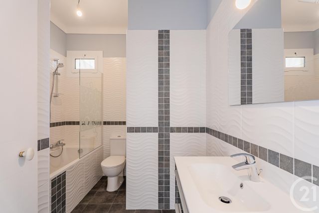 maison à vendre - 4 pièces - 88.3 m2 - BEAUSOLEIL - 06 - PROVENCE-ALPES-COTE-D-AZUR - Century 21 Lafage Transactions