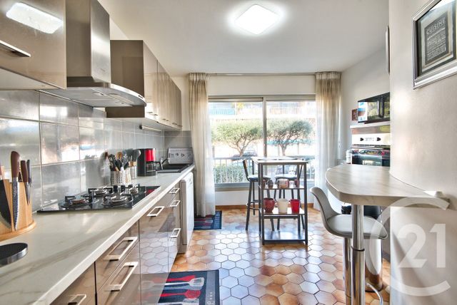 Appartement F4 à vendre - 4 pièces - 80.64 m2 - NICE - 06 - PROVENCE-ALPES-COTE-D-AZUR - Century 21 Lafage Transactions