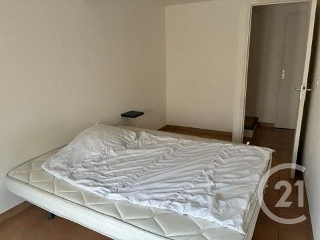 Appartement F3 à louer - 3 pièces - 56.02 m2 - GRASSE - 06 - PROVENCE-ALPES-COTE-D-AZUR - Century 21 Lafage Transactions